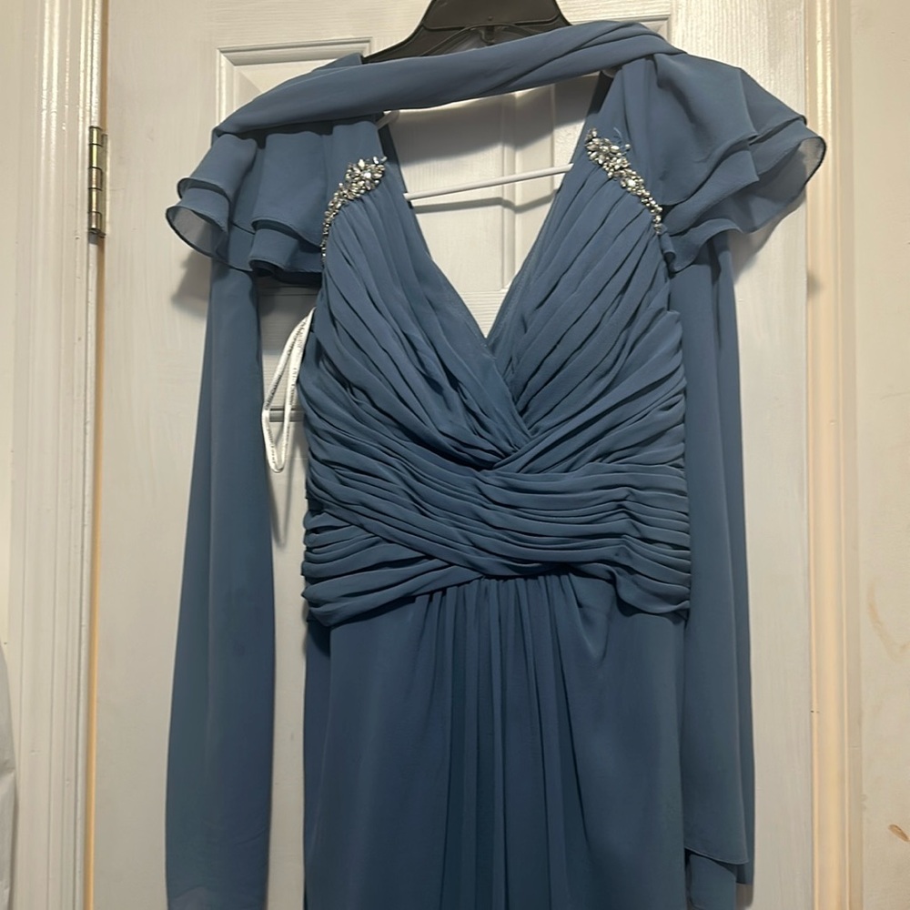 Oleg Cassini size 10 blue formal dress